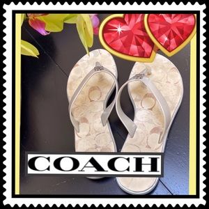 COACH Trixie Thong Sandals F2370/B12